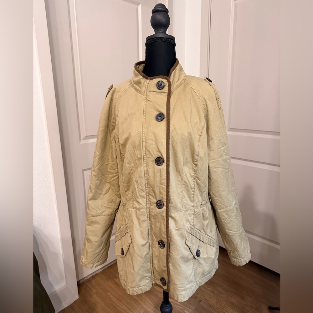 Jockey Women's Utility Jacket in Cream